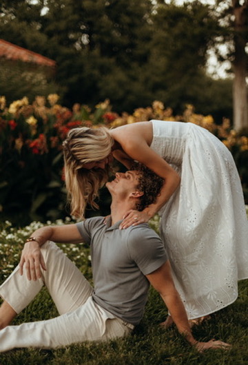 Jessica and Austin engagement photo 22