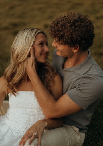 Jessica and Austin engagement photo 24